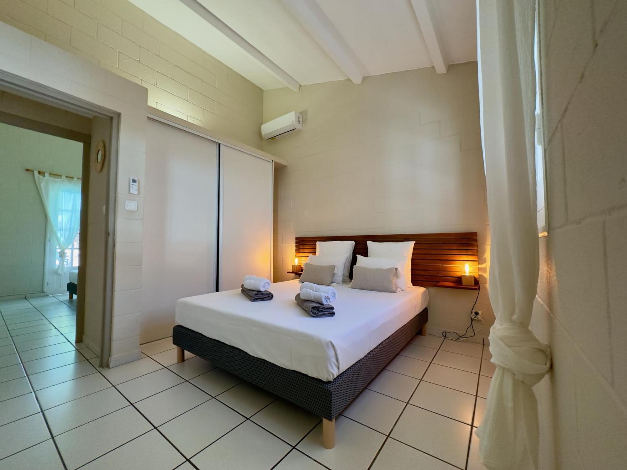 Maldives - Villa Avec Piscine En Plein Coeur De L Hermitage Сен Жилс ле Бен Екстериор снимка
