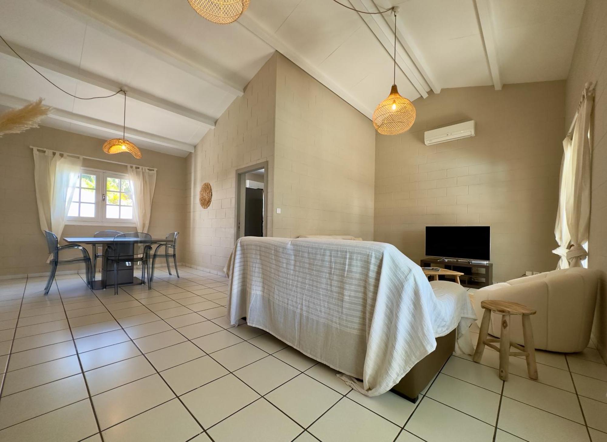 Maldives - Villa Avec Piscine En Plein Coeur De L Hermitage Сен Жилс ле Бен Екстериор снимка